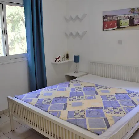 Apartment Townhouse In Paradise Gardens