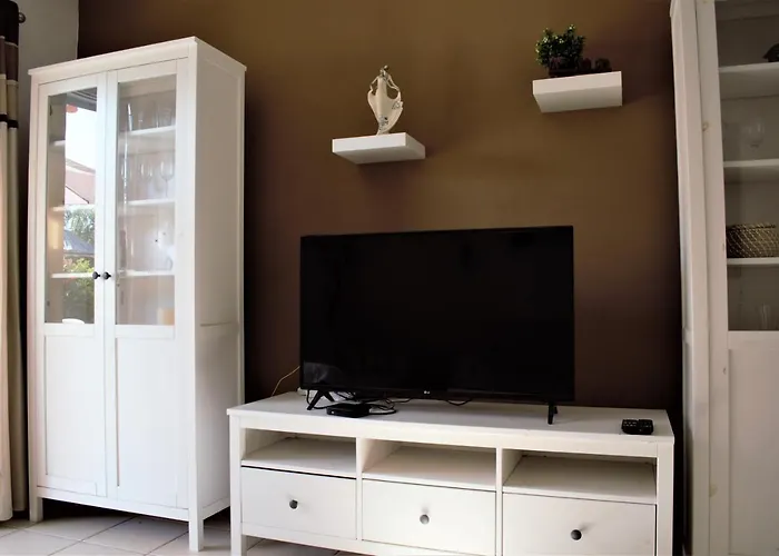 Townhouse In Paradise Gardens *