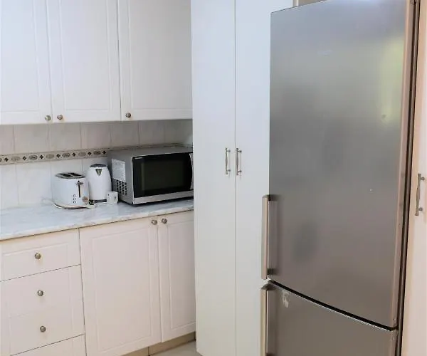 Townhouse In Paradise Gardens شقة