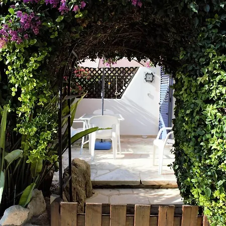 Townhouse In Paradise Gardens Apartment Paphos